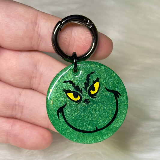 MEAN MR GRINCH CIRCLE TAG