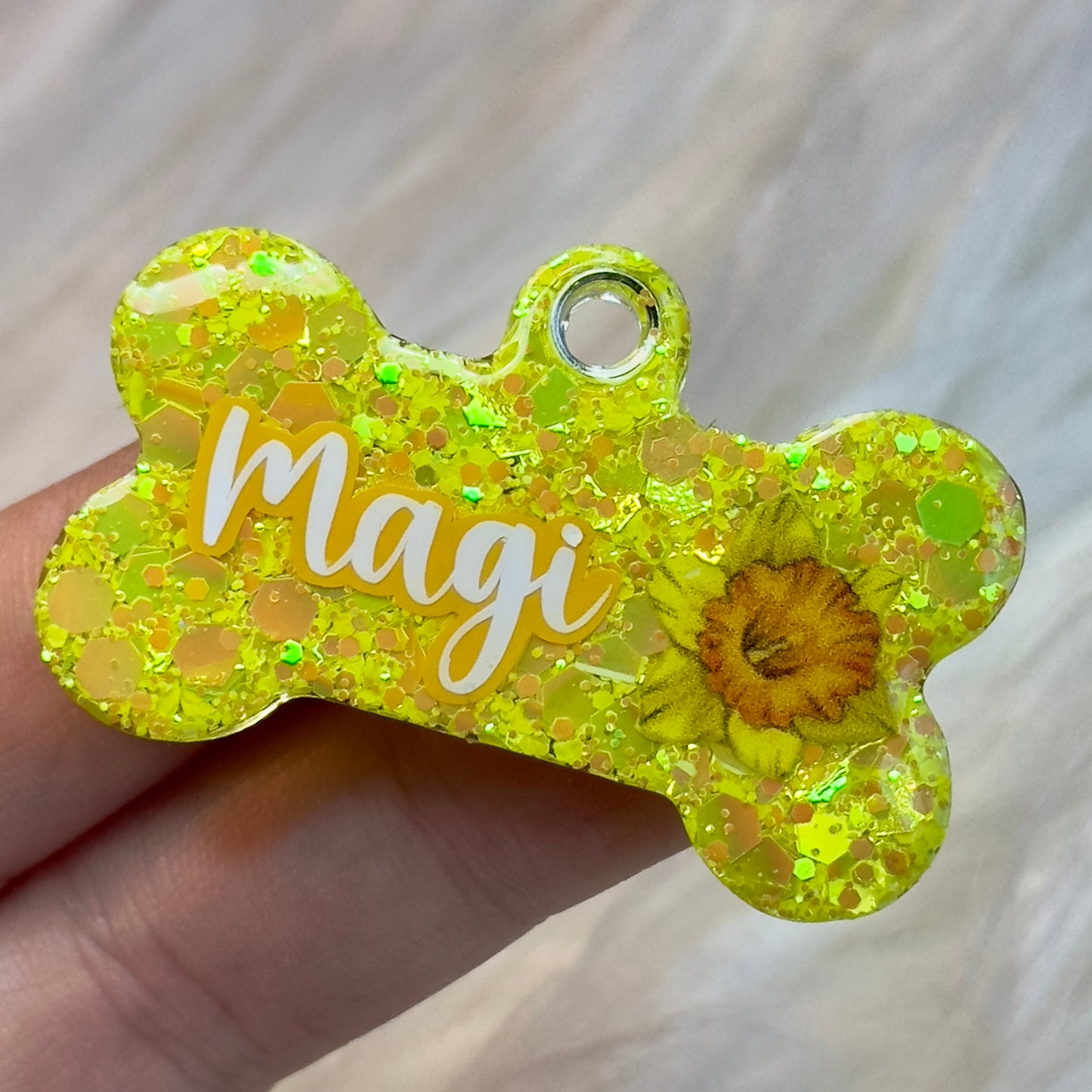 DAFFODIL GLITTER TAG