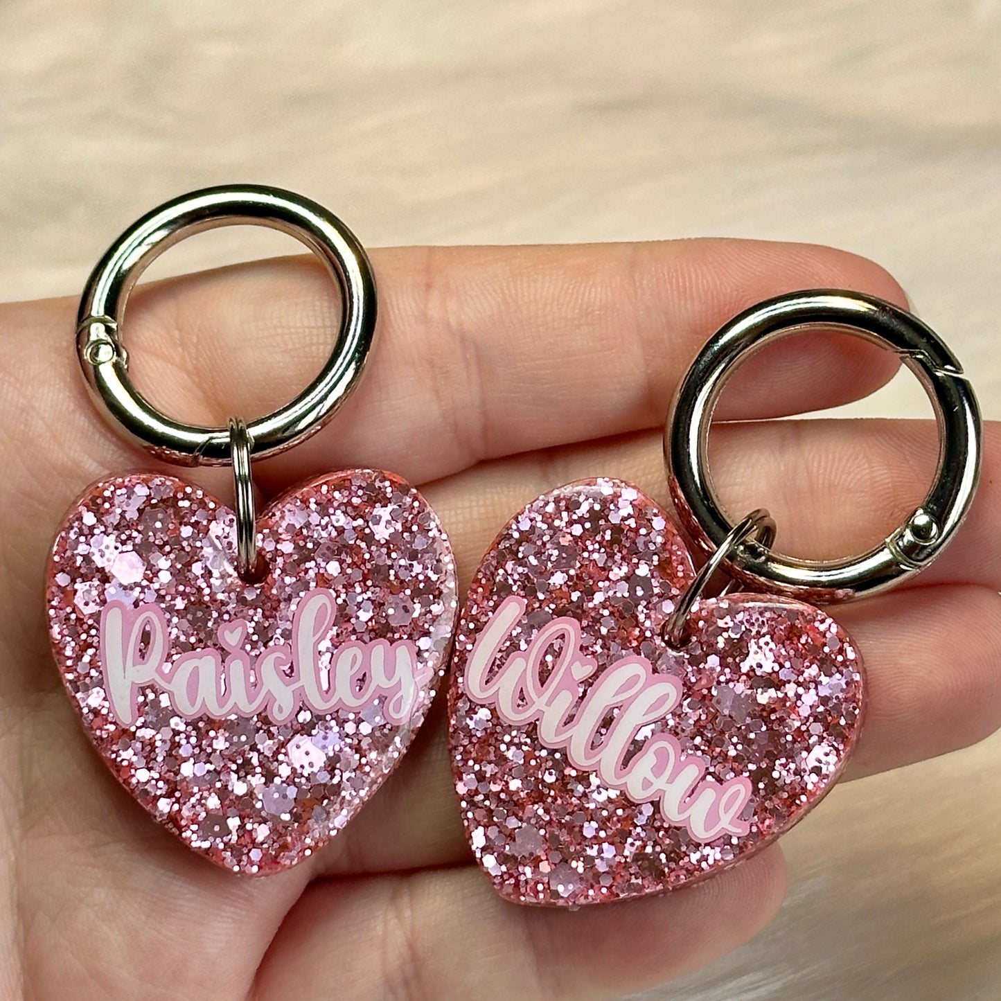 HEART GLITTER TAG