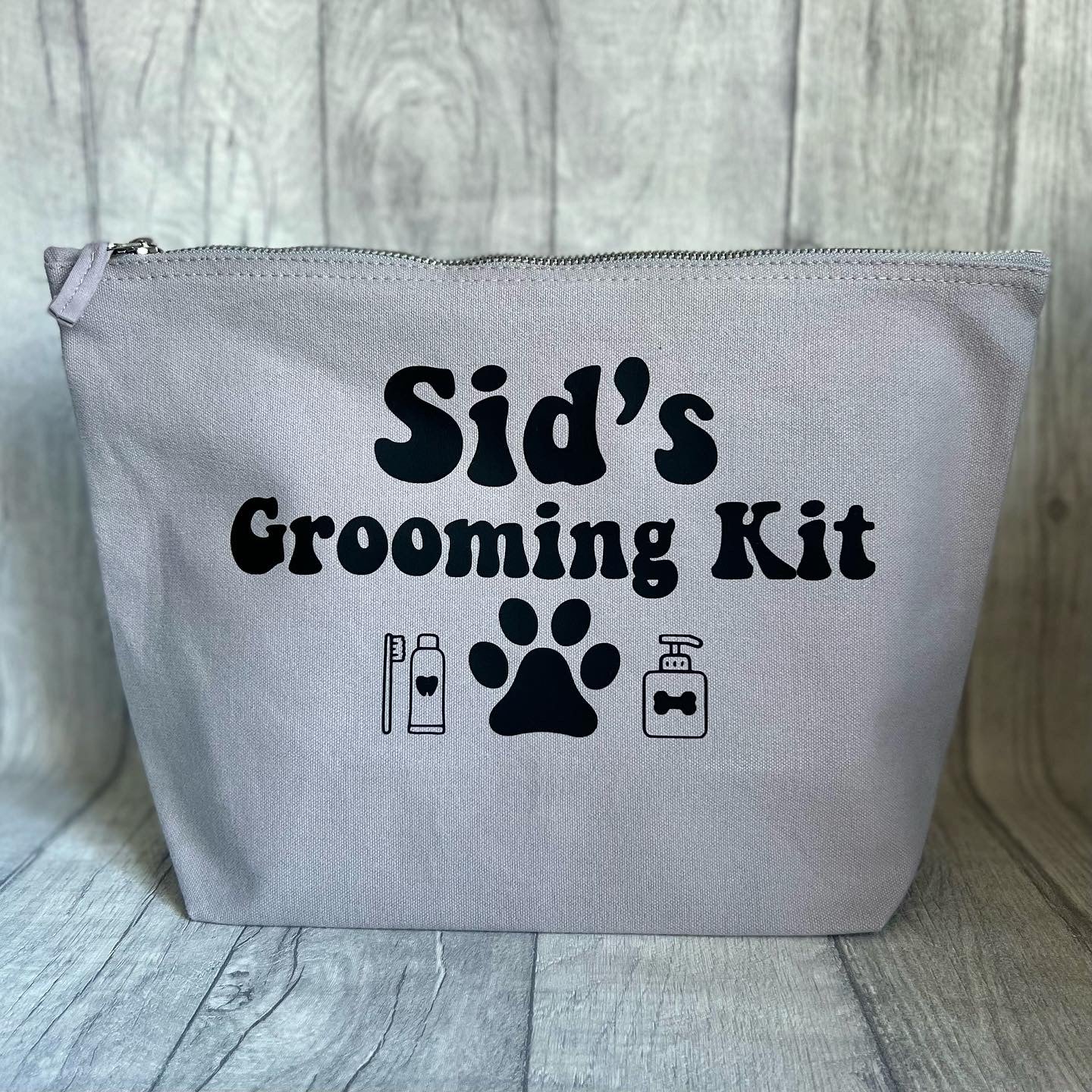 Dog grooming hot sale kit bag